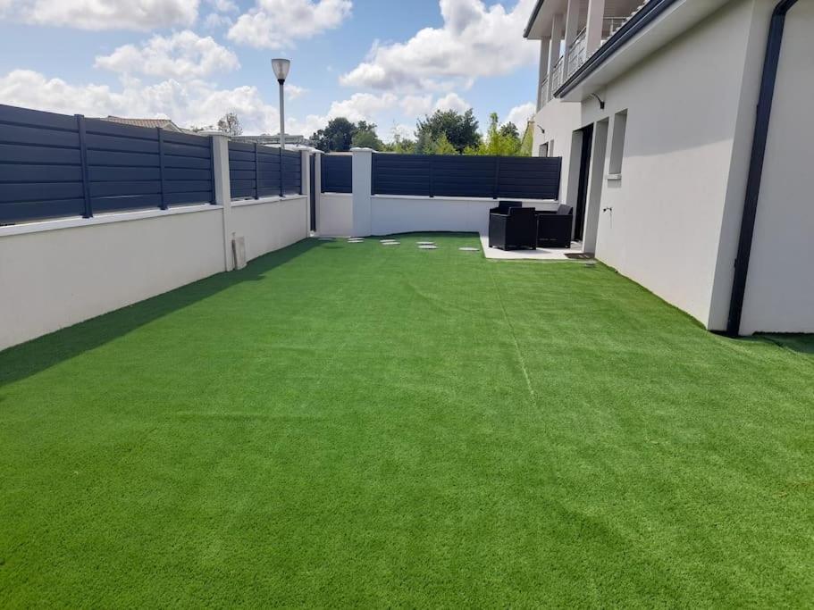 Belle Maison Neuve A 15 Min De Bordeaux Et 35 Min 세스타스 외부 사진